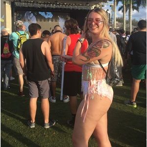 2 pc SET- Shimmery Pink High Waisted See Thru Top🦄 w Matching Bottoms!